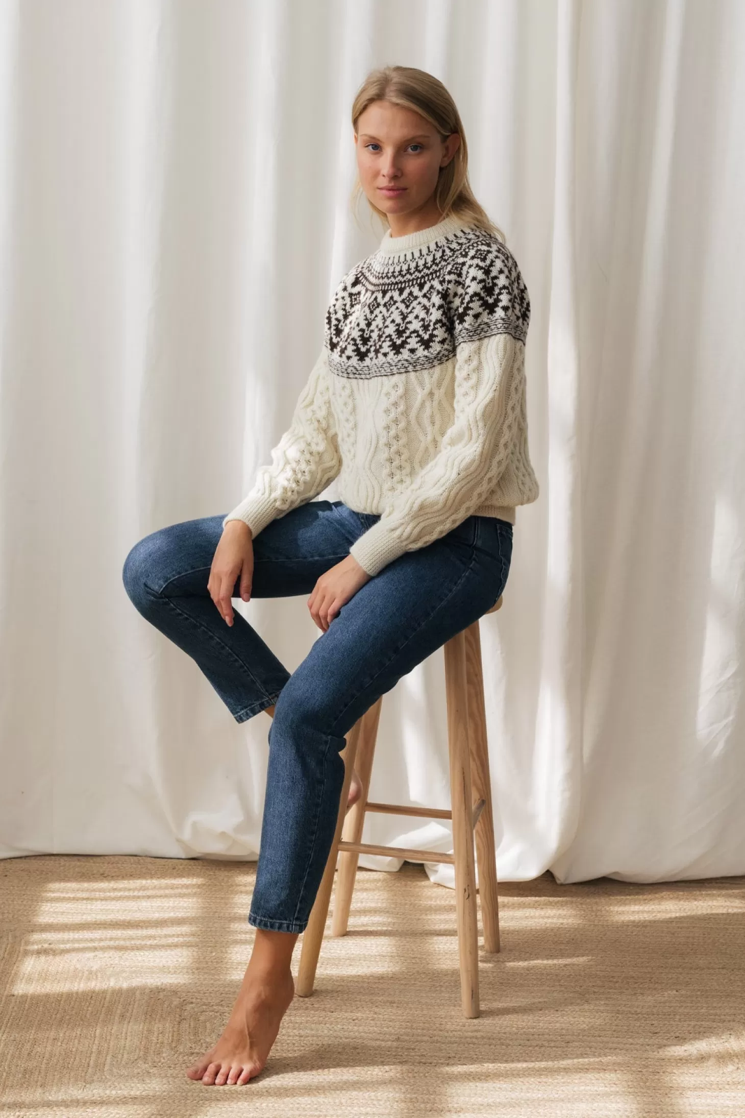 ballygallyjacquard_3.webp Shop Twothirds Ballygally-Jacquard