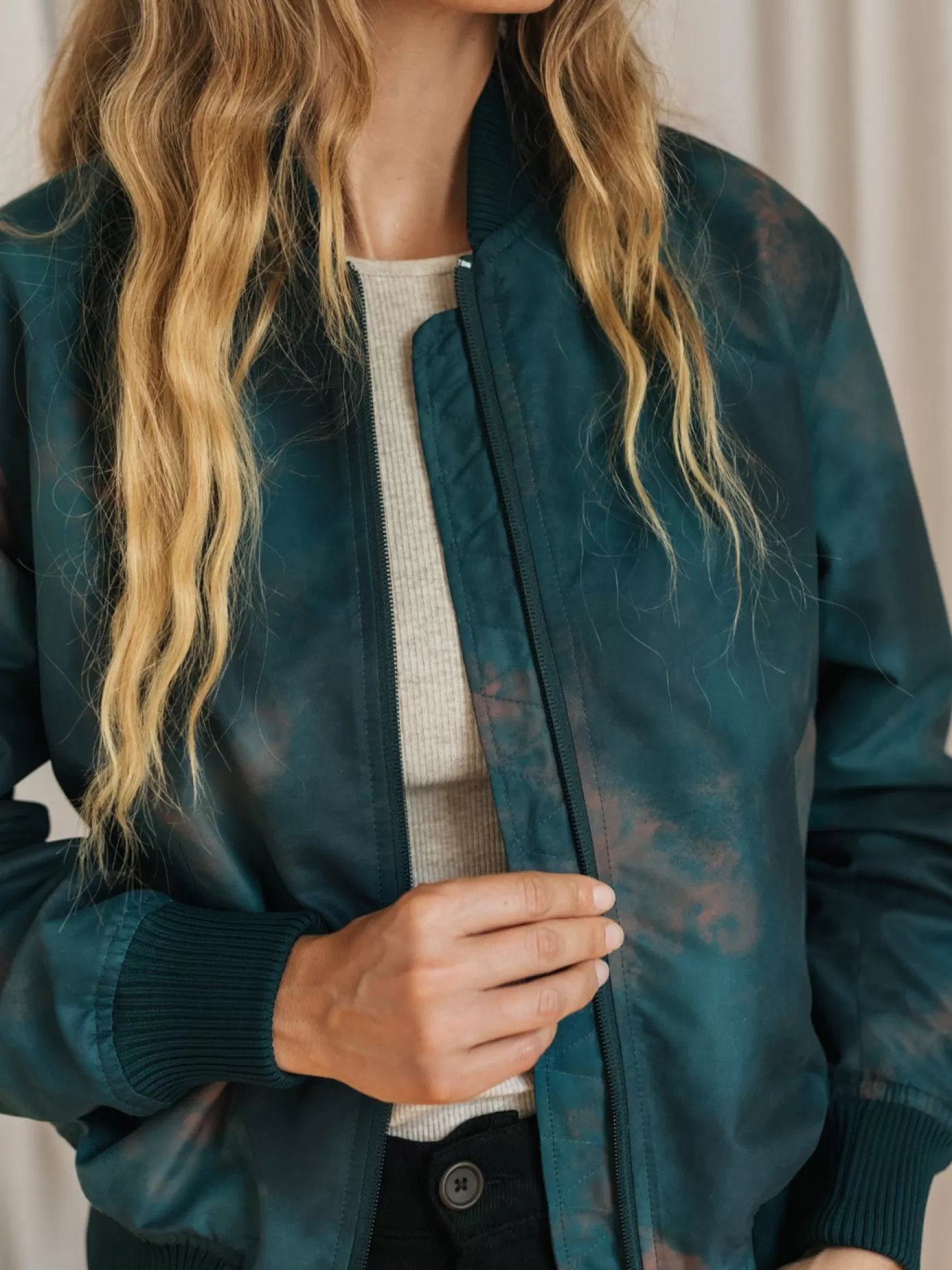 boucautgreen_3.webp Cheap Twothirds Boucaut-Green