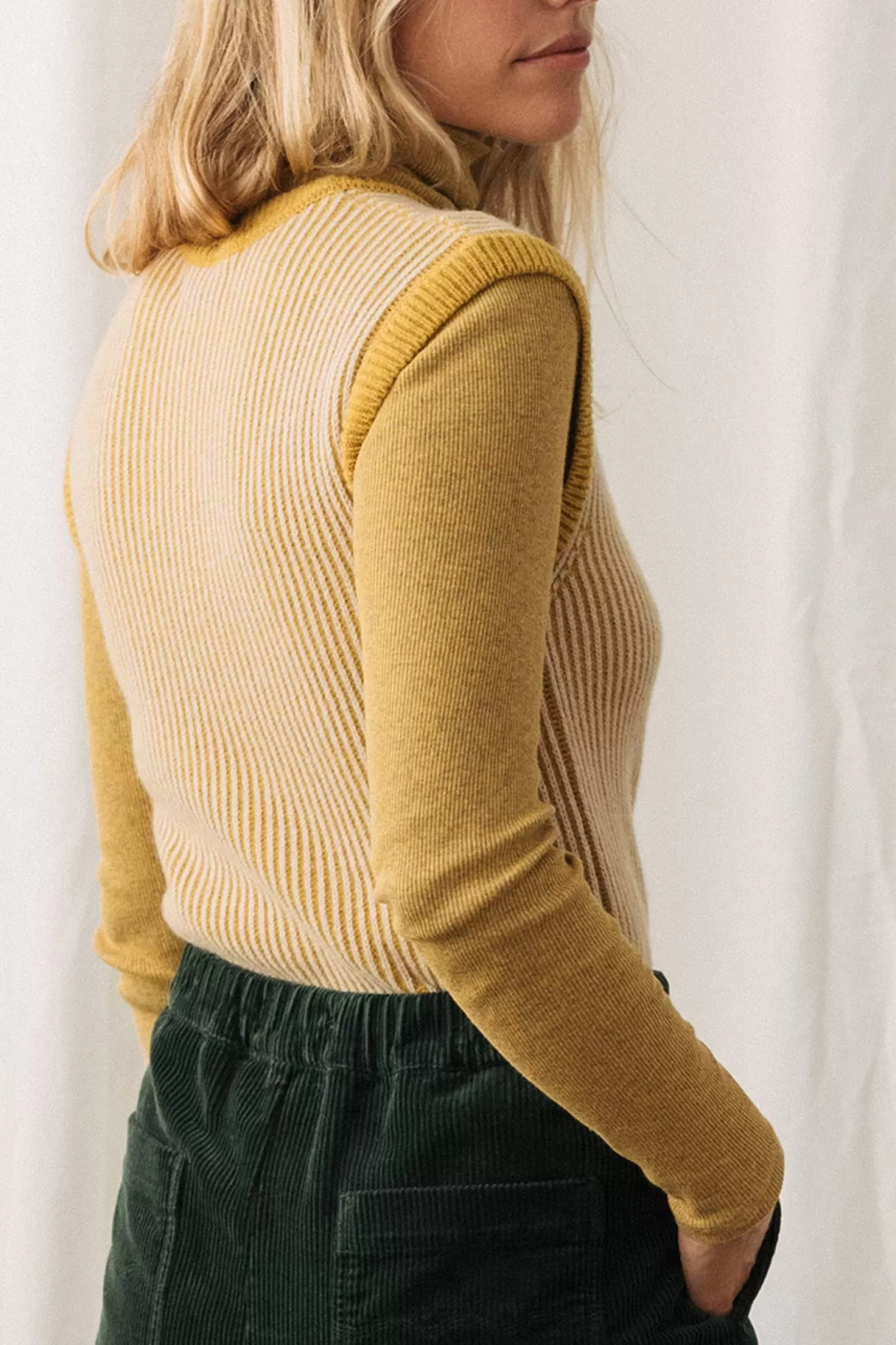 harbourbicolour_mustard_3.webp Sale Twothirds Harbour-Bicolour Mustard