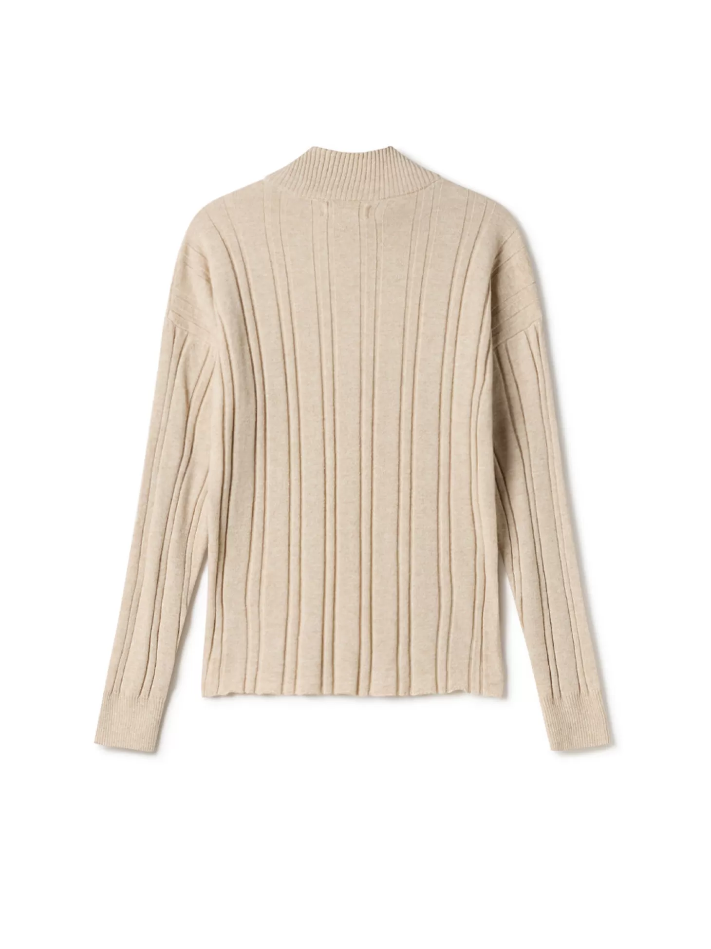 holtnatural_5.webp Flash Sale Twothirds Holt-Natural