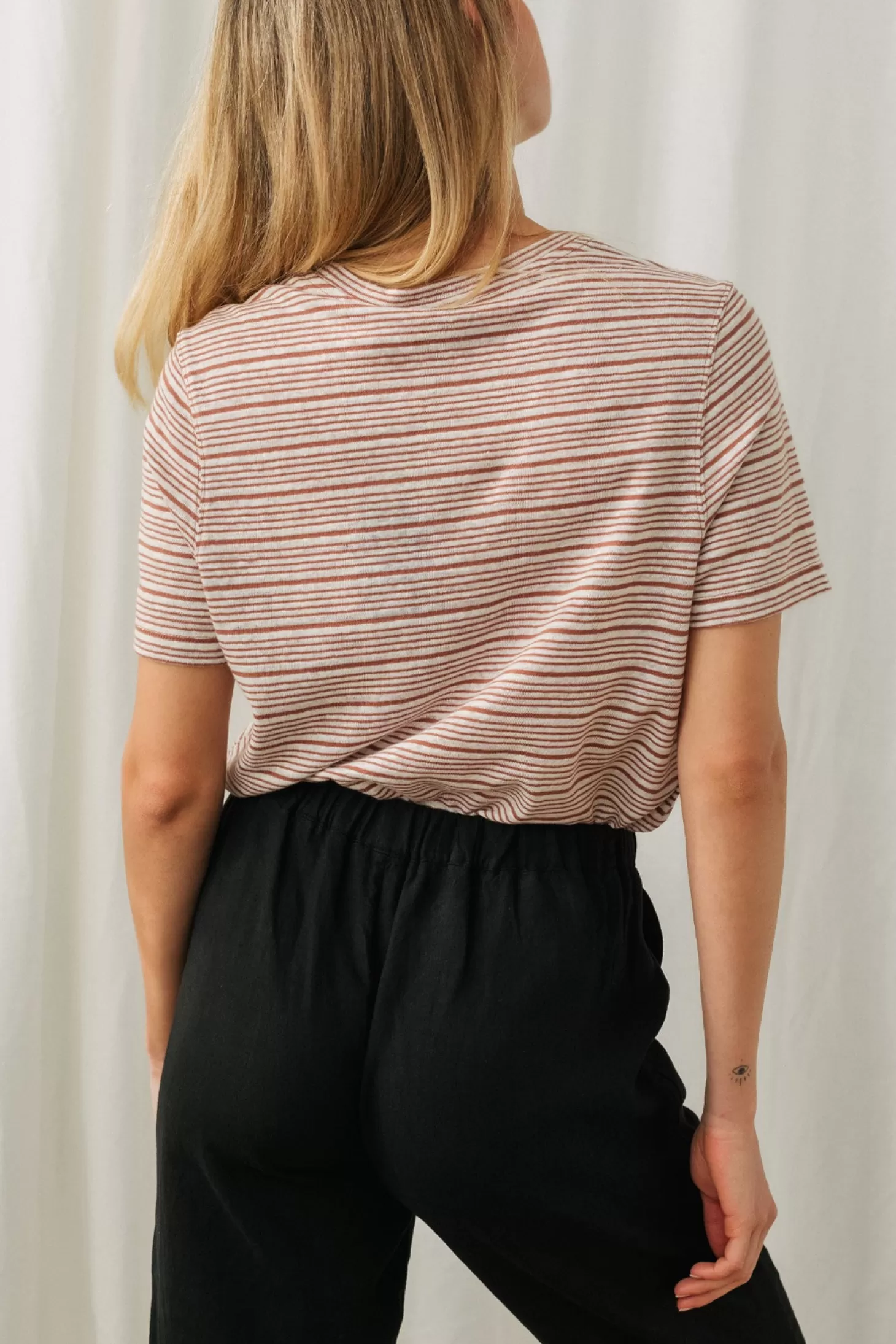 laplacetoffee_stripes_3.webp Discount Twothirds Laplace-Toffee Stripes