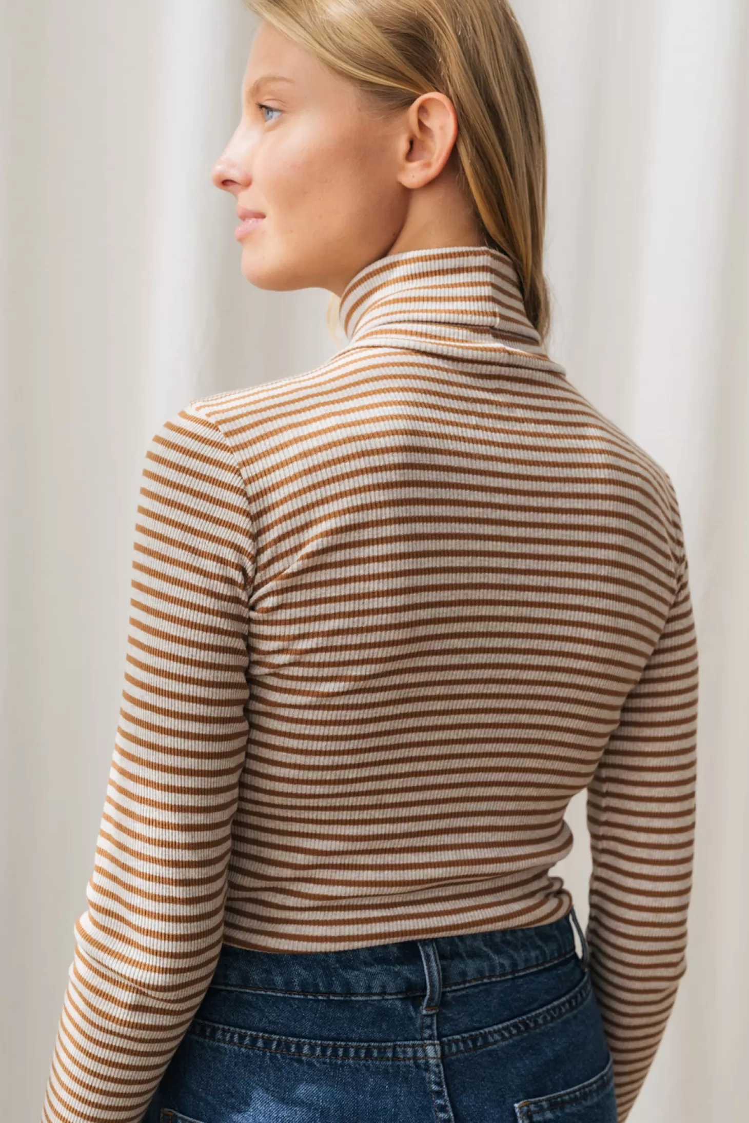 rosguillcamel_stripes_2.webp Discount Twothirds Rosguill-Camel Stripes