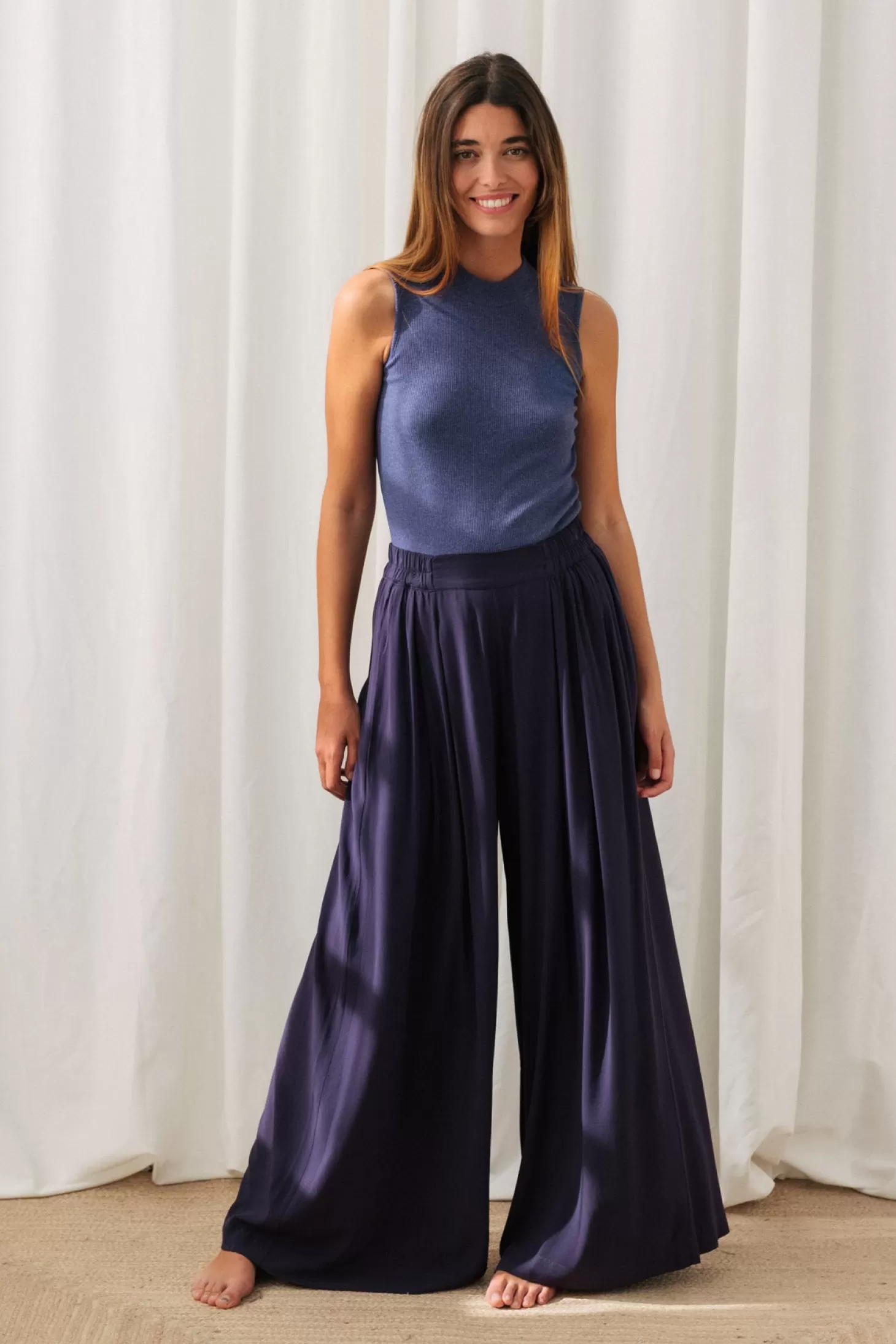 tavilimazarine_blue_3.webp New Twothirds Tavili-Mazarine Blue