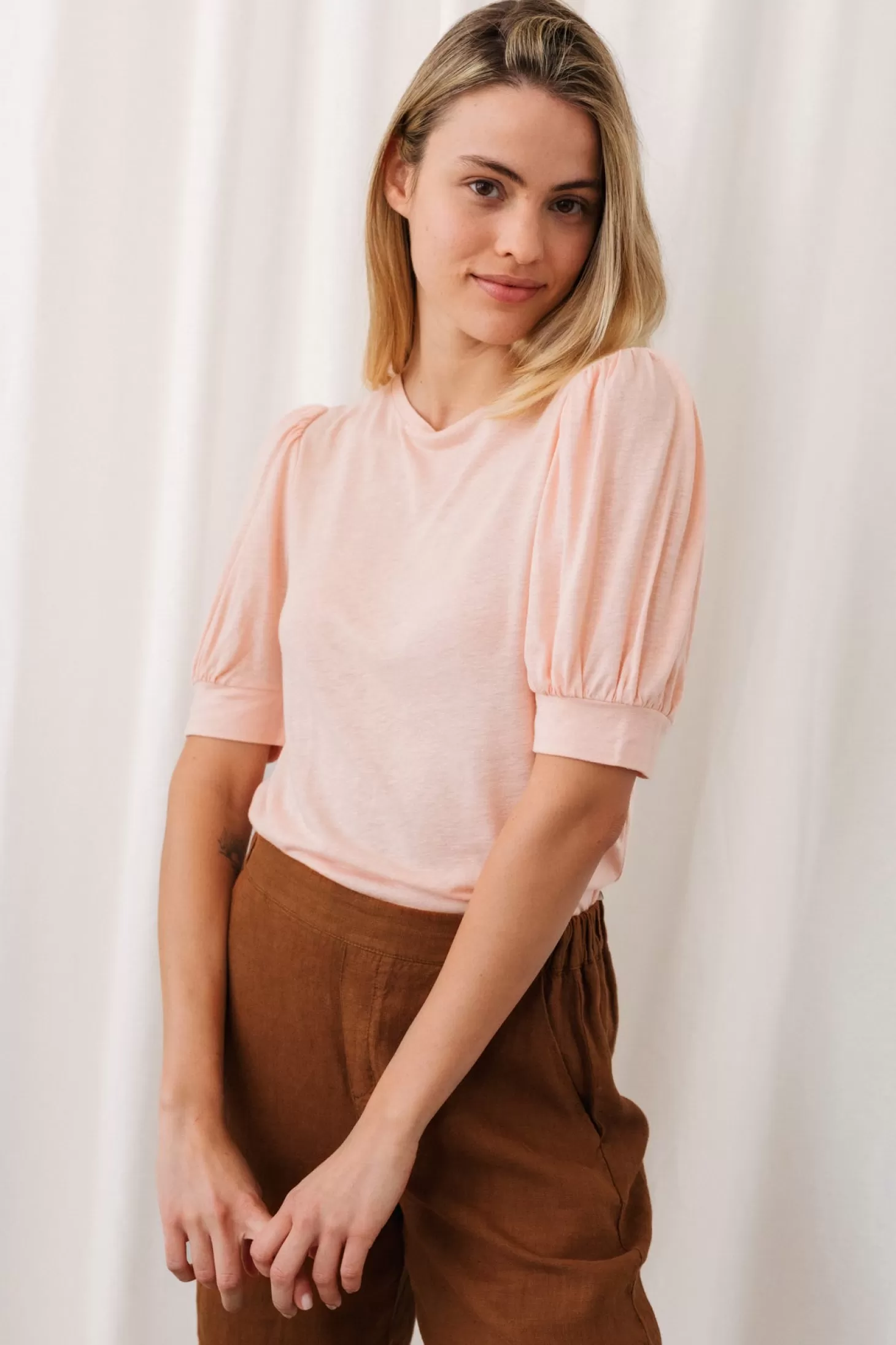 tefisisalmon_3.webp Cheap Twothirds Tefisi-Salmon