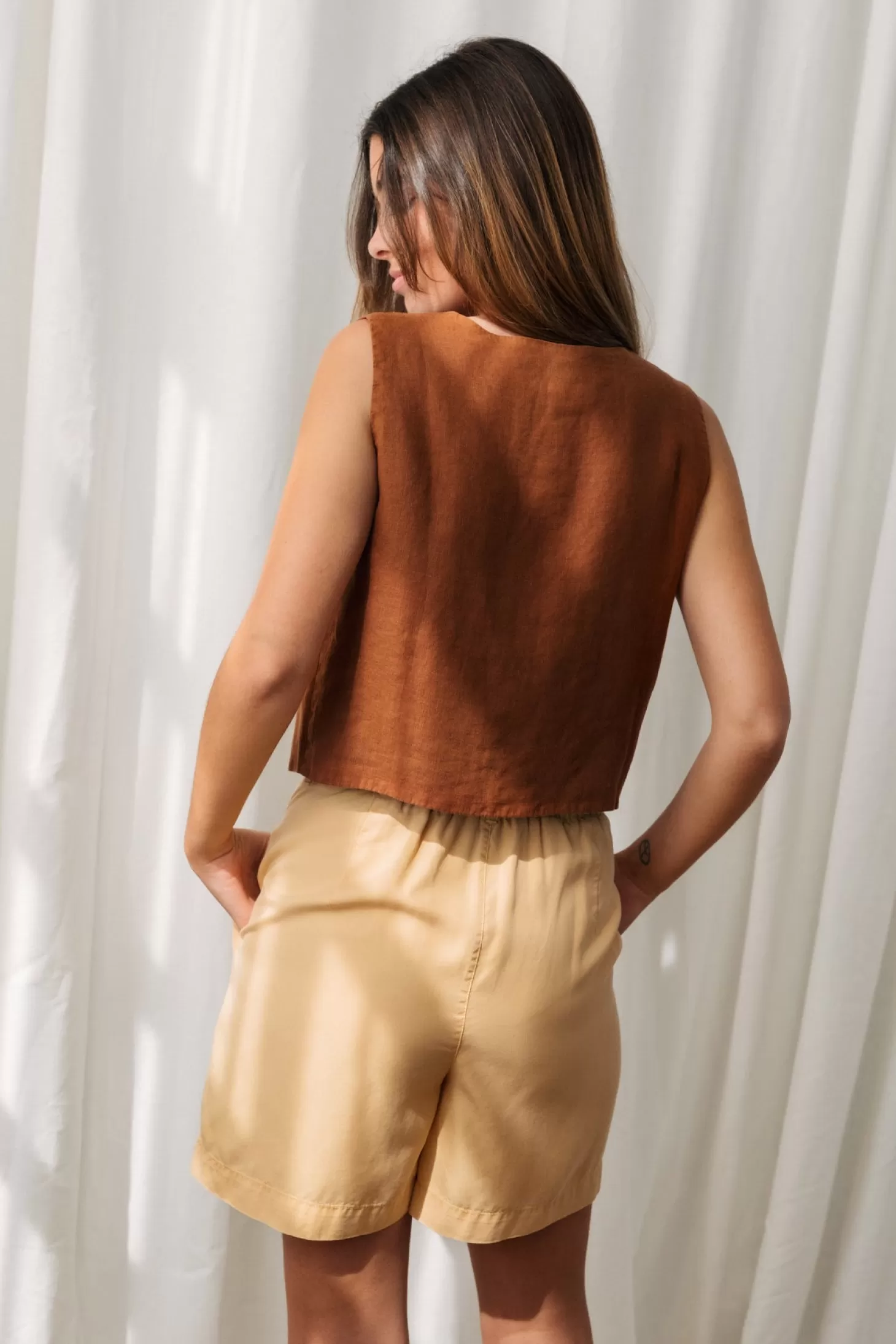 ukonkiviumber_brown_2.webp Store Twothirds Ukonkivi-Umber Brown