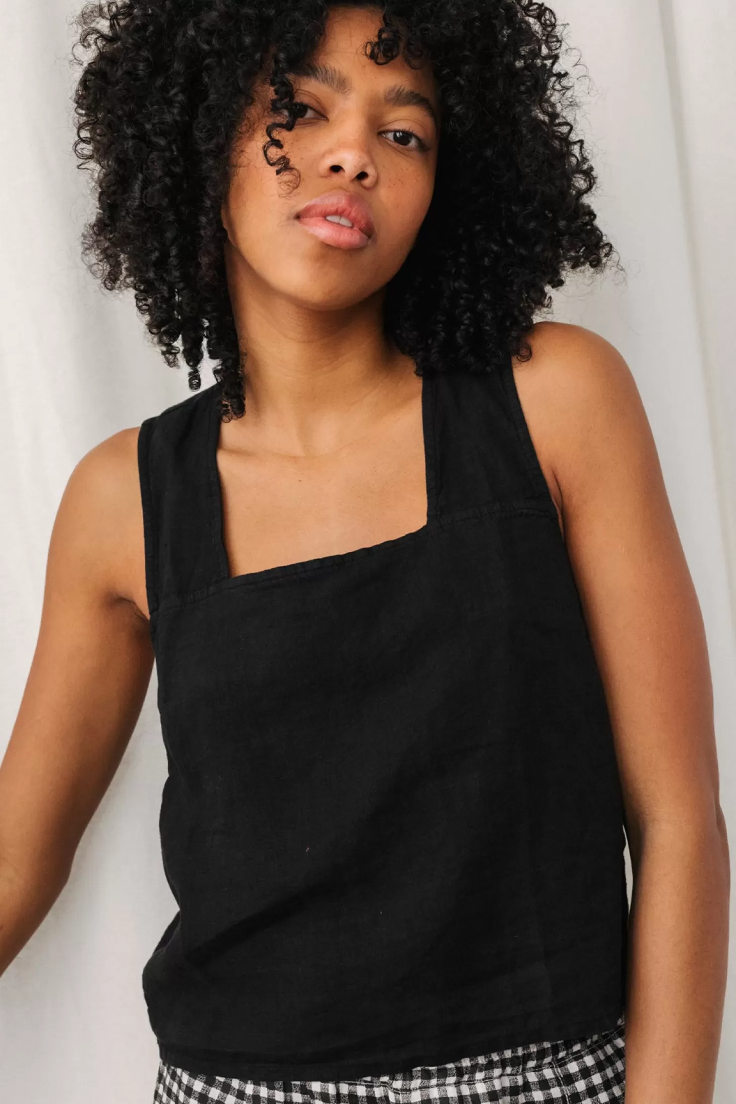 virmailablack_3.webp Cheap Twothirds Virmaila-Black