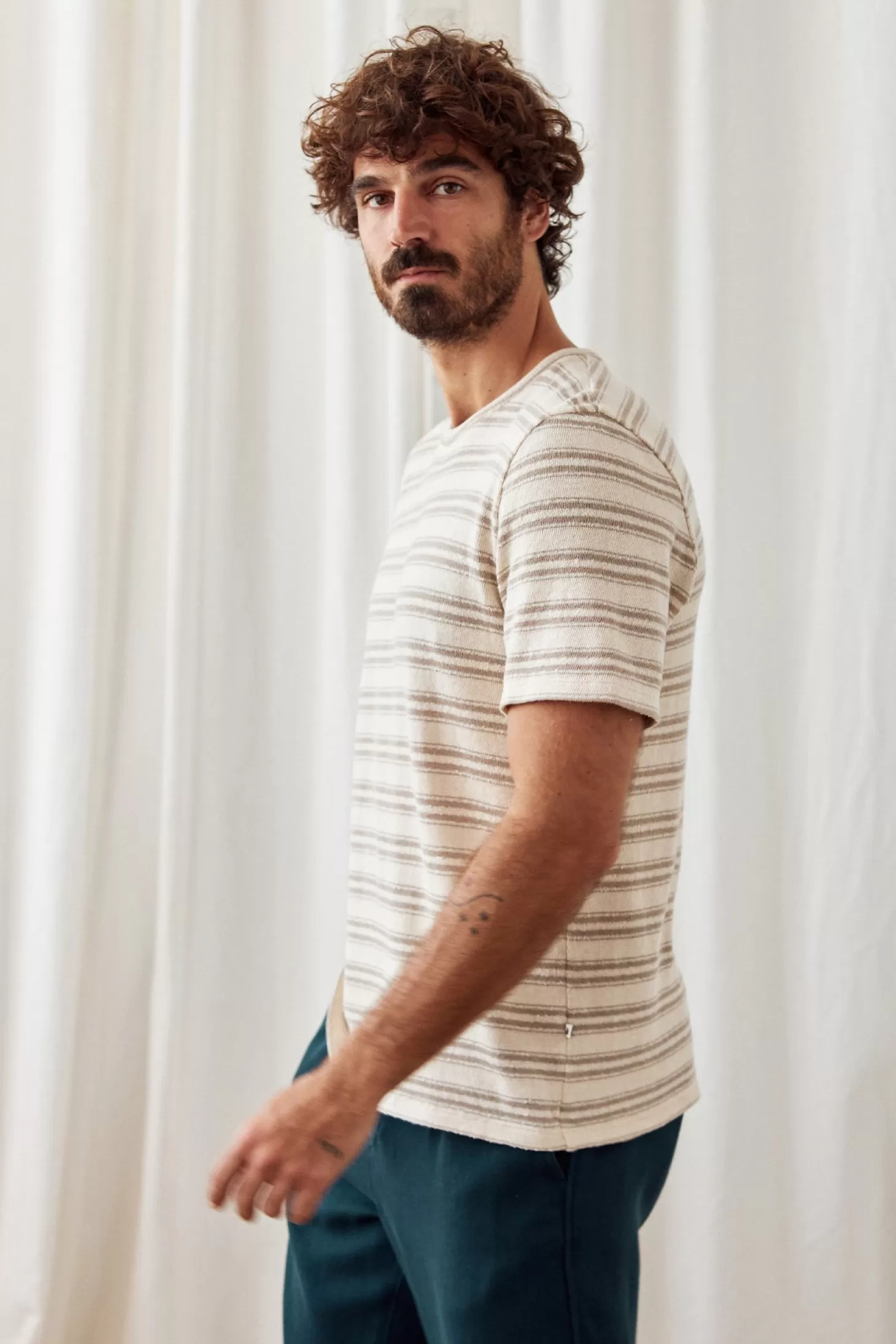 wightbrown_stripes_2.webp New Twothirds Wight-Brown Stripes